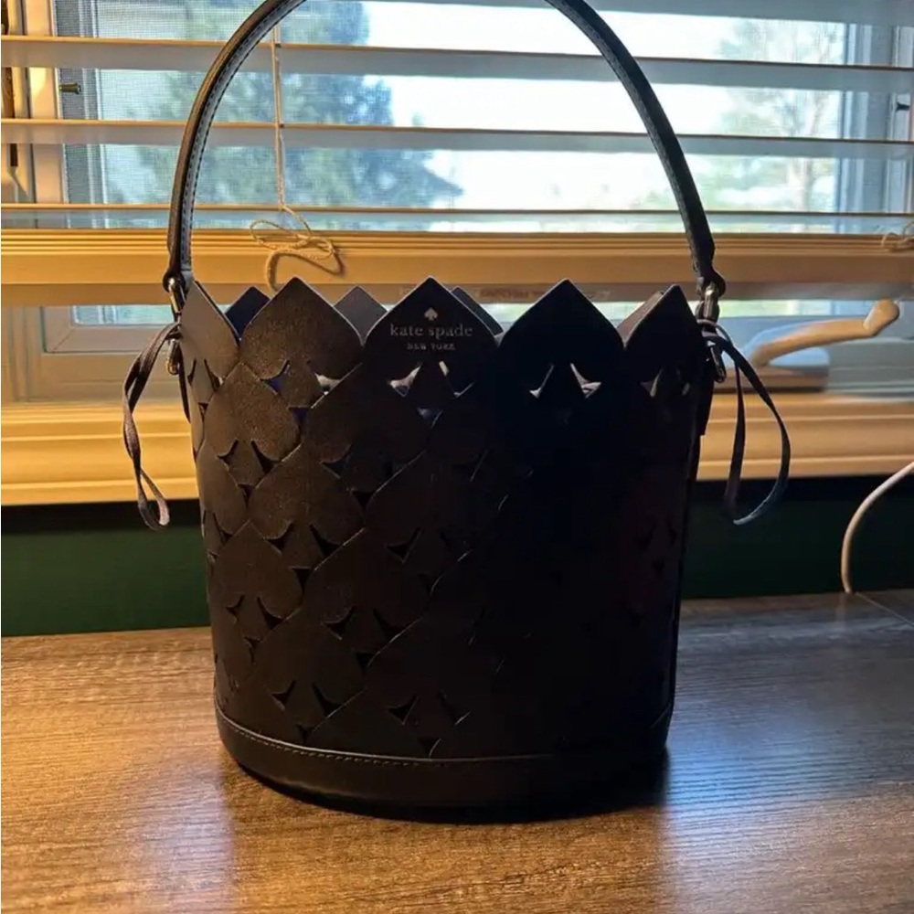 Kate Spade Bucket Bag NWOT